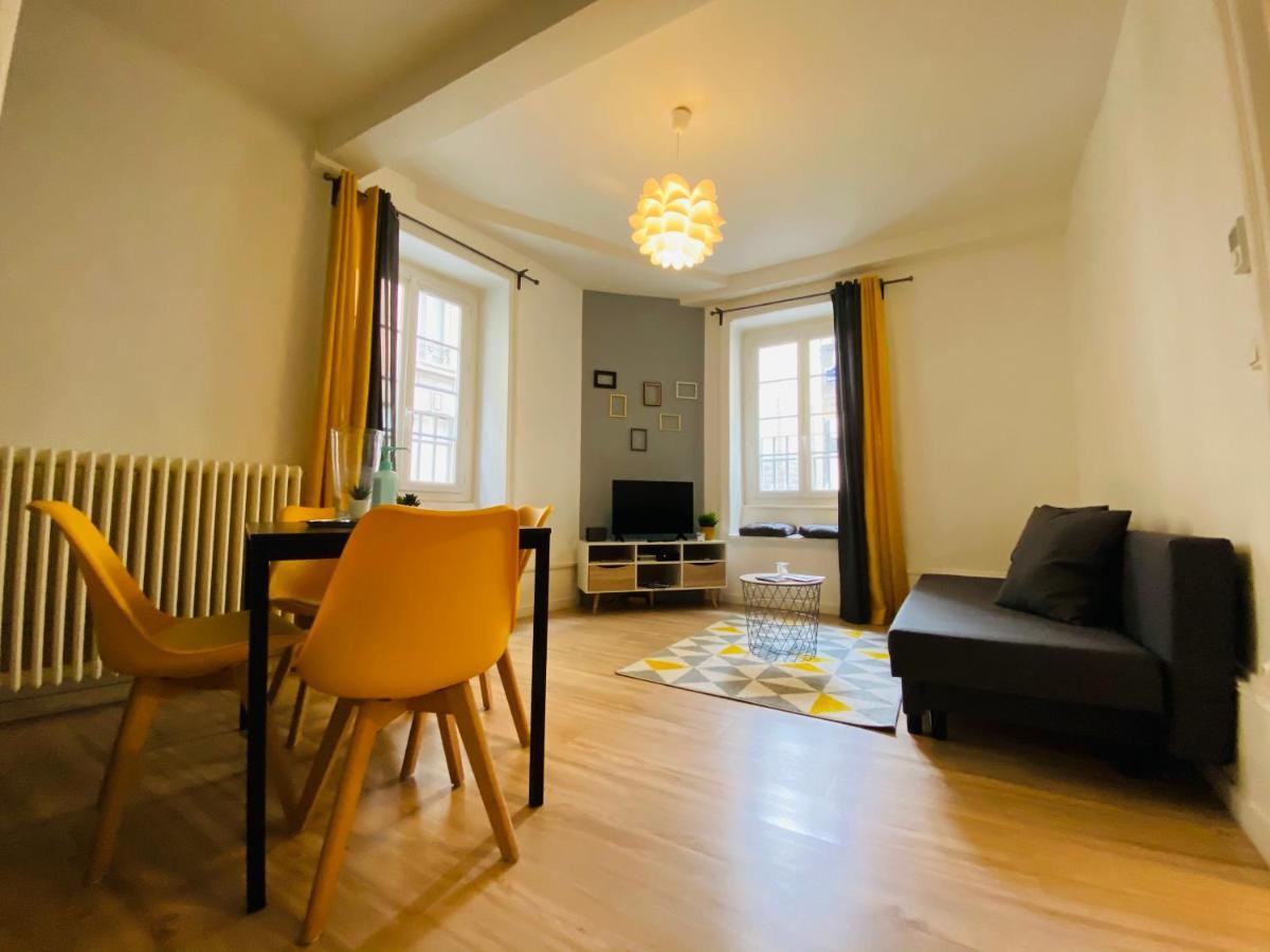 Nid Douillet Sur Plateau Central Clermont-Ferrand Zewnętrze zdjęcie