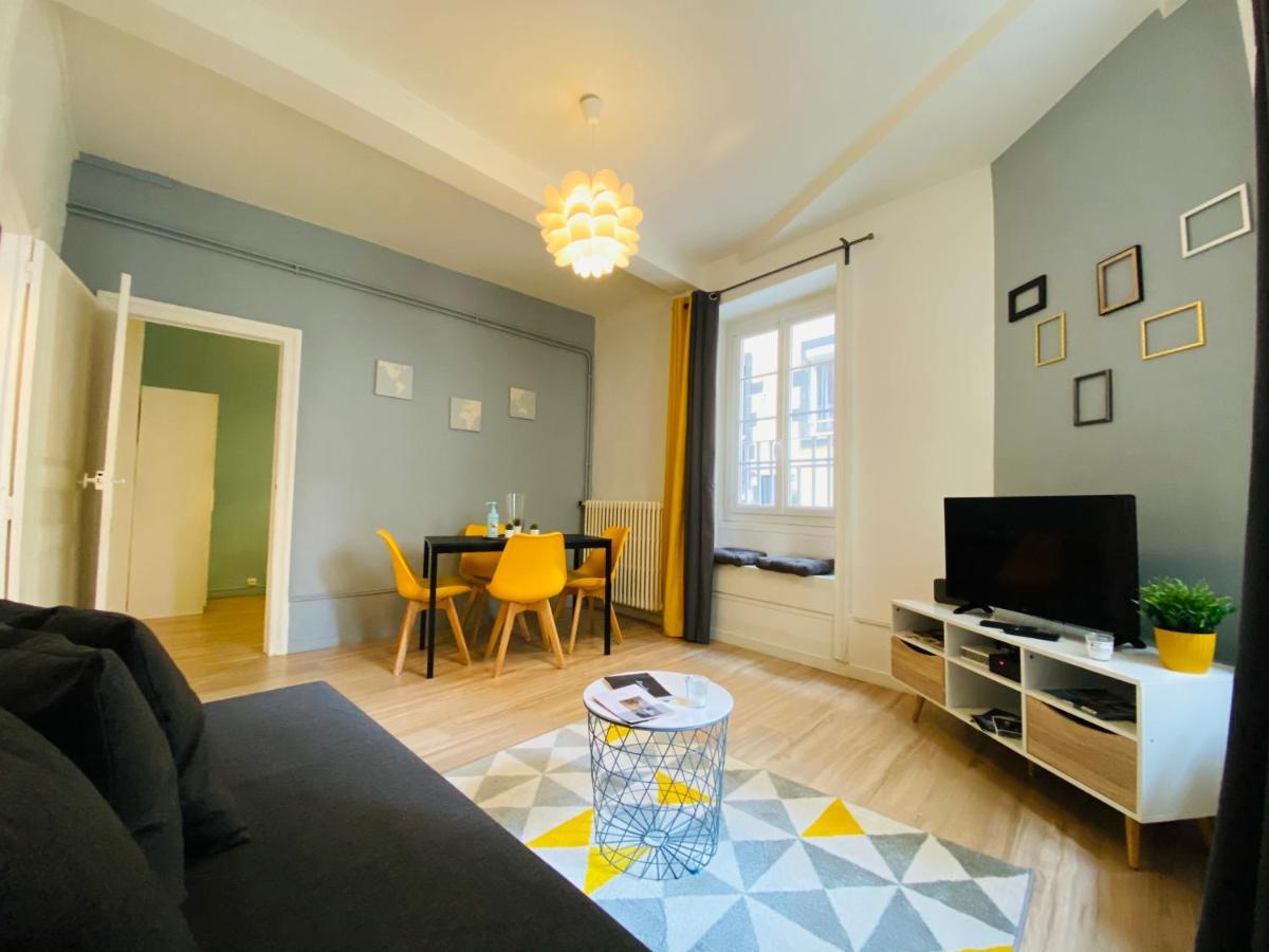 Nid Douillet Sur Plateau Central Clermont-Ferrand Zewnętrze zdjęcie