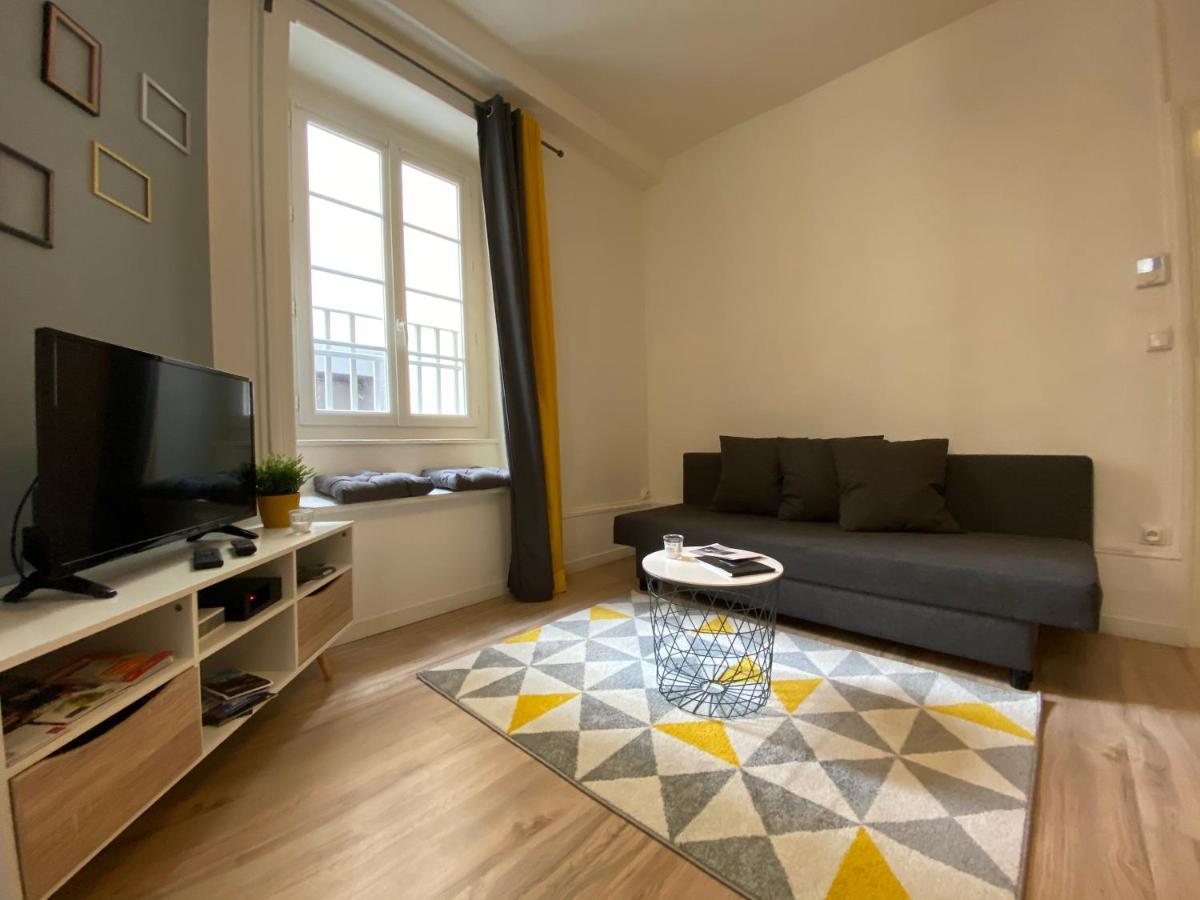 Nid Douillet Sur Plateau Central Clermont-Ferrand Zewnętrze zdjęcie