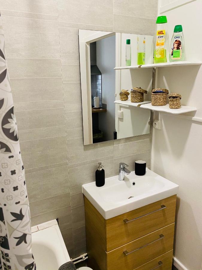 Nid Douillet Sur Plateau Central Clermont-Ferrand Zewnętrze zdjęcie